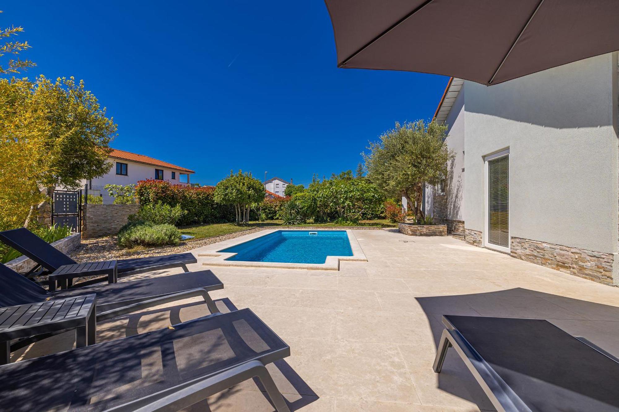 Holiday House Kai With Private Pool ปิเนซิตซี ภายนอก รูปภาพ